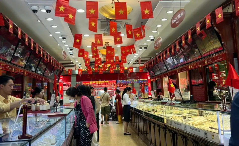 Phân tích giá vàng ngày 28/11/2025